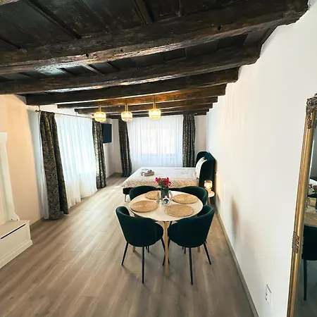 Ferienwohnung House Four Sighişoara Exterior foto